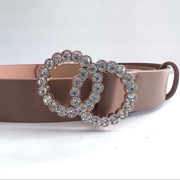 NEW Double Circle Gold Toned Bling Light Tan Colored Belt OS - Picture 3 of 7